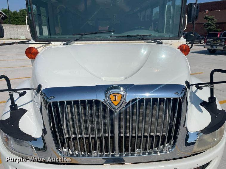 image for item ME9858 2015 IC Corporation PC105  school bus