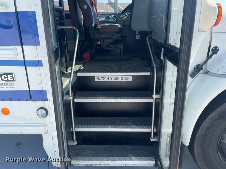 image for item ME9858 2015 IC Corporation PC105  school bus