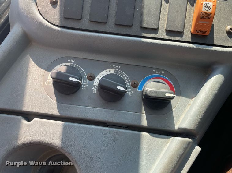 image for item ME9858 2015 IC Corporation PC105  school bus