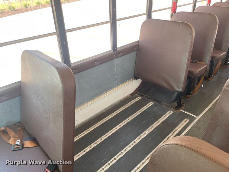 image for item ME9858 2015 IC Corporation PC105  school bus