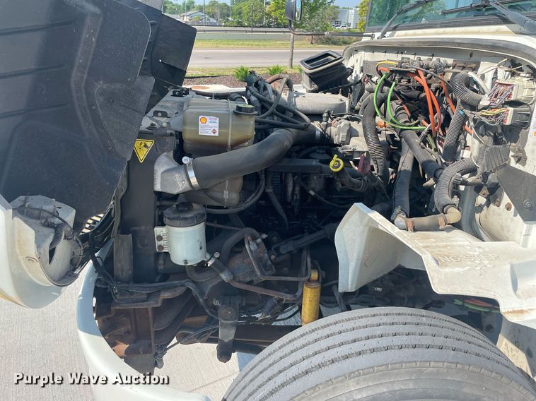 image for item ME9858 2015 IC Corporation PC105  school bus