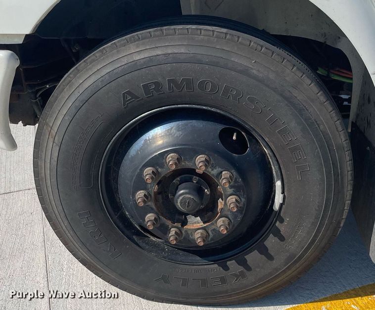 image for item ME9858 2015 IC Corporation PC105  school bus