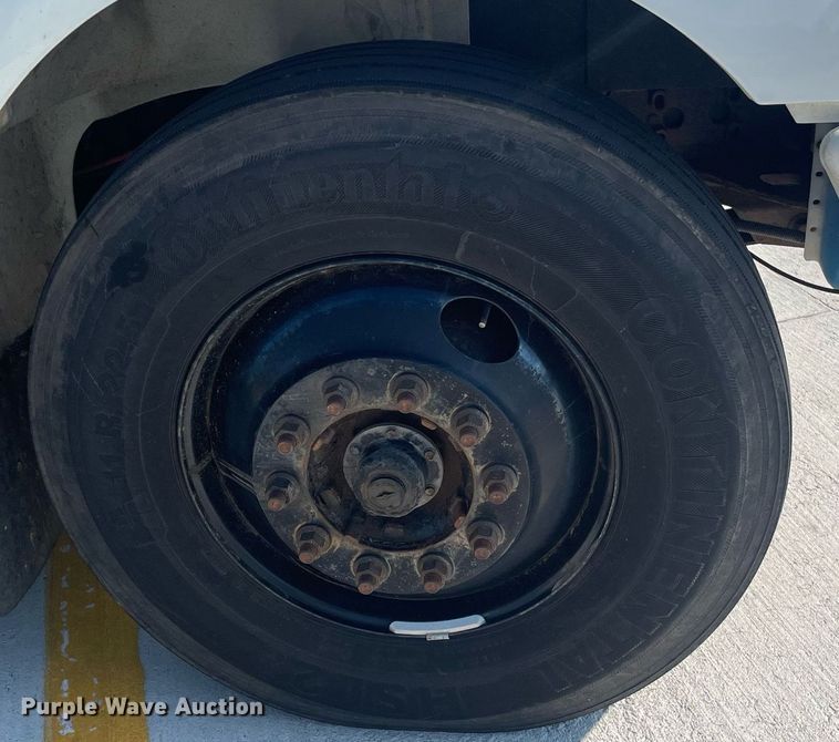 image for item ME9858 2015 IC Corporation PC105  school bus