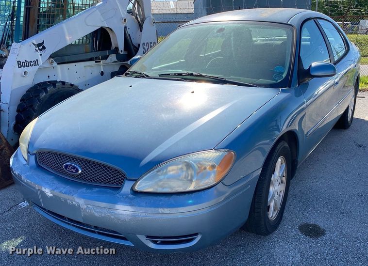 image for item MG9882 2006 Ford Taurus