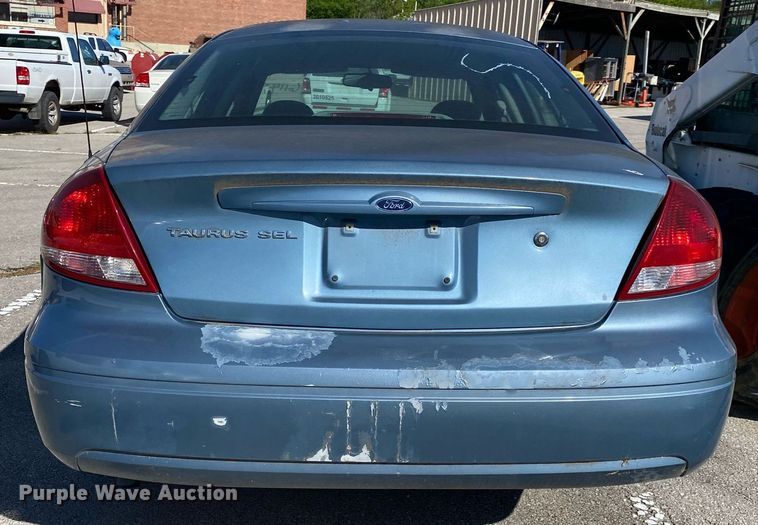 image for item MG9882 2006 Ford Taurus