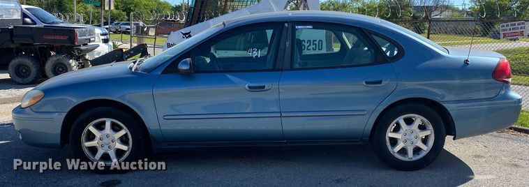 image for item MG9882 2006 Ford Taurus