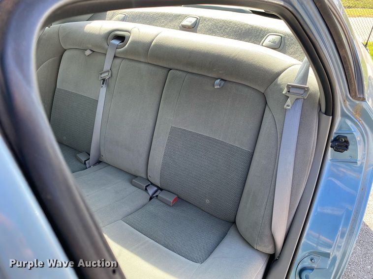 image for item MG9882 2006 Ford Taurus