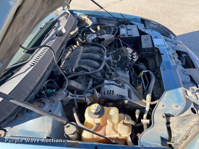 image for item MG9882 2006 Ford Taurus