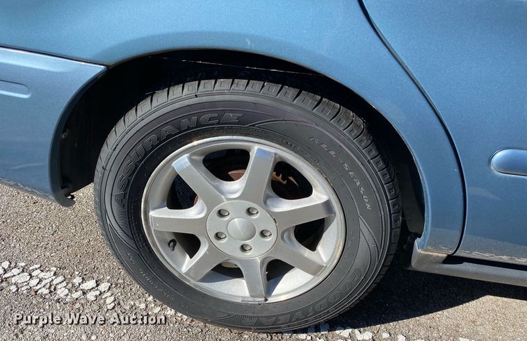 image for item MG9882 2006 Ford Taurus