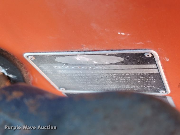 image for item MH9729 (2) fuel pumps