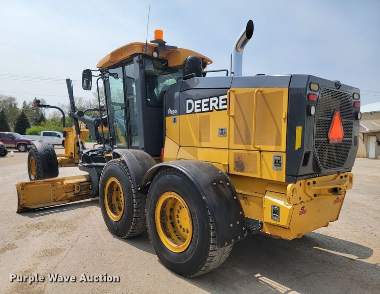 image for item ML9387 2016 John Deere 772GP  motor grader