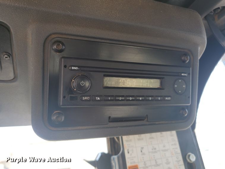 image for item ML9387 2016 John Deere 772GP  motor grader