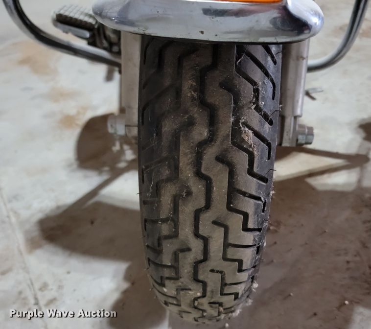 image for item ML9395 1998 Harley Davidson FLHT  motorcycle