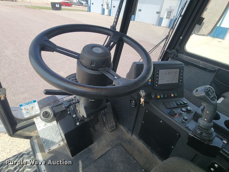 image for item ML9431 2013 Tucker Sno-Cat 2000  trail groomer