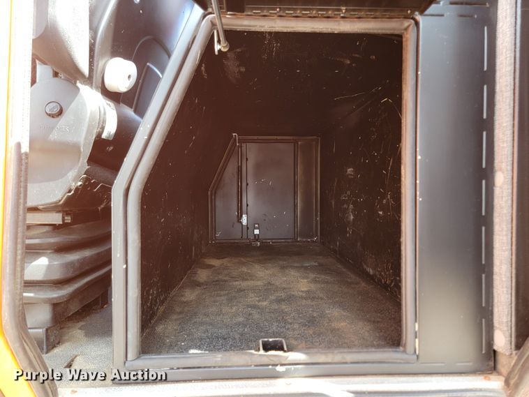 image for item ML9431 2013 Tucker Sno-Cat 2000  trail groomer