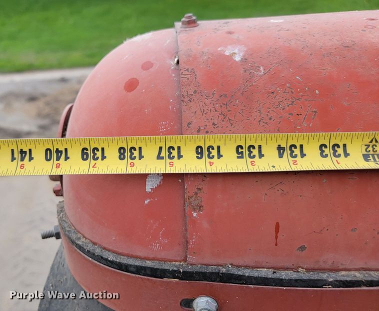 image for item ML9434 1981 International 1420 Axial-Flow  combine