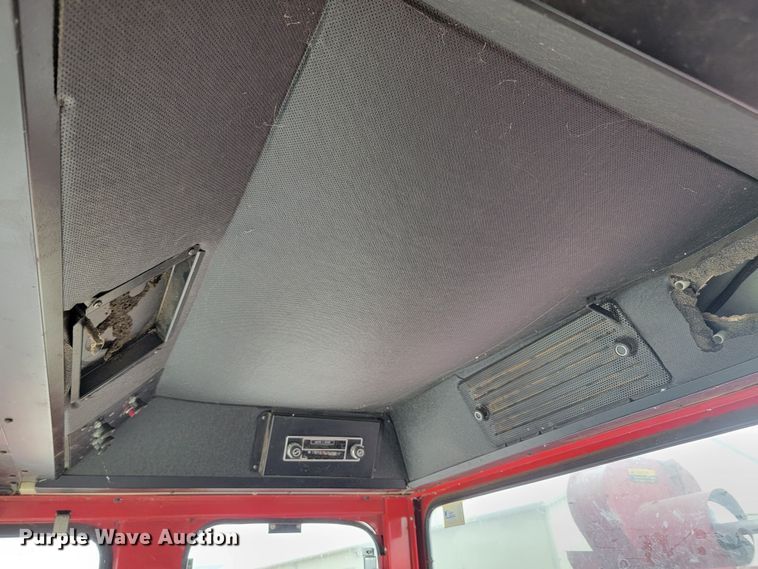 image for item ML9434 1981 International 1420 Axial-Flow  combine