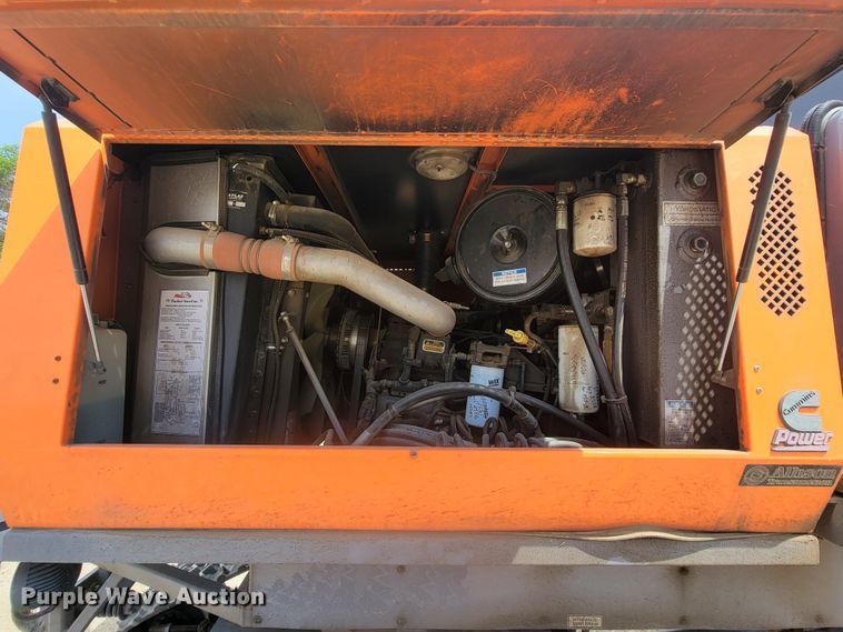 image for item ML9437 2012 Tucker Sno-Cat 2000  trail groomer