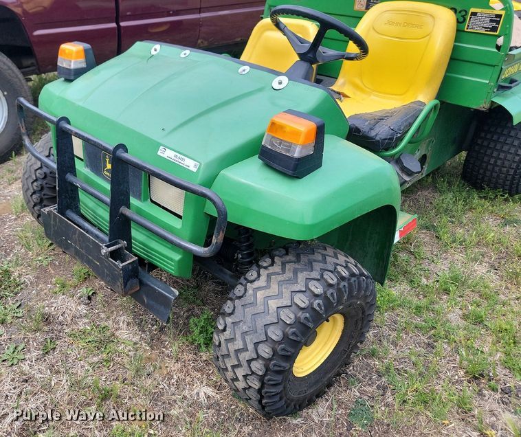 image for item ML9455 2001 John Deere Gator 6X4  utility vehicle