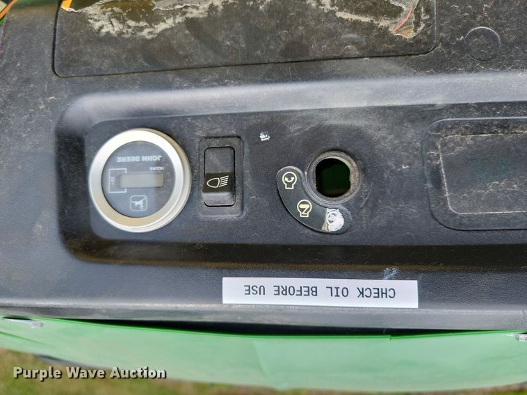 image for item ML9455 2001 John Deere Gator 6X4  utility vehicle