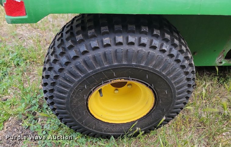 image for item ML9455 2001 John Deere Gator 6X4  utility vehicle