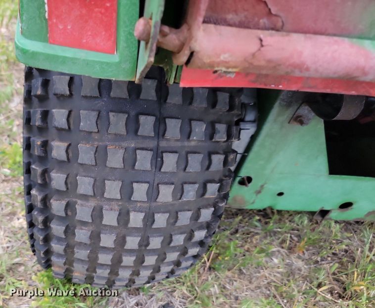 image for item ML9455 2001 John Deere Gator 6X4  utility vehicle