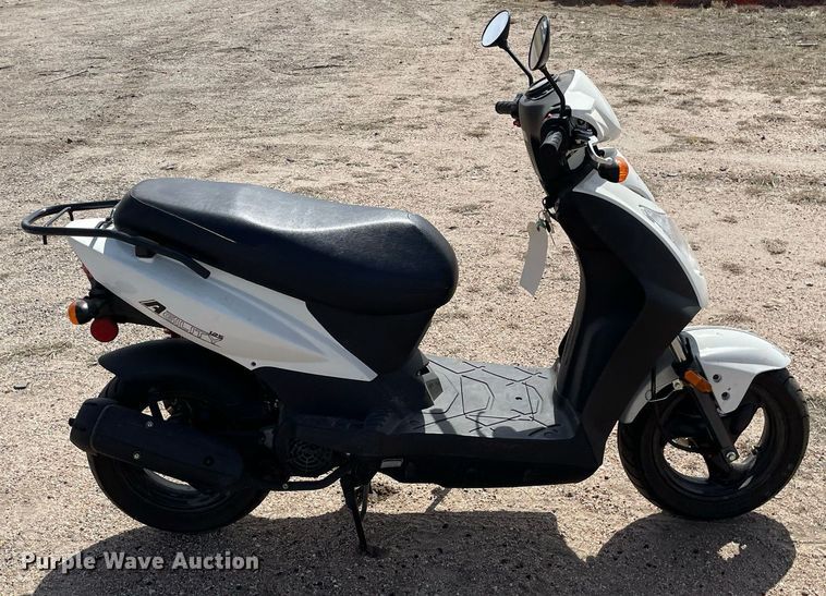 image for item MY9054 2020 Kymco Agility 50  Scooter