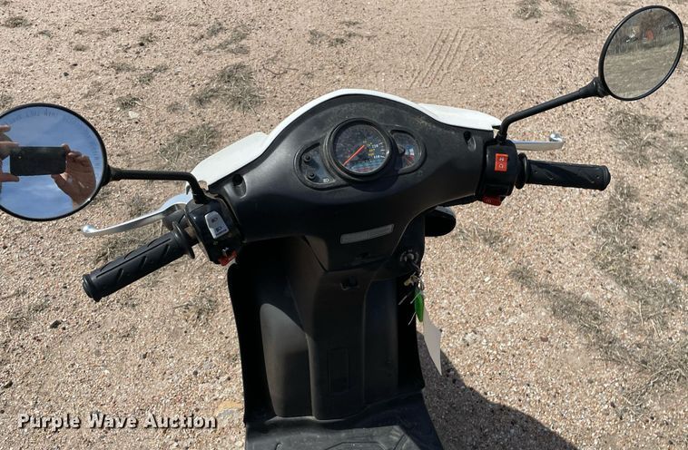 image for item MY9054 2020 Kymco Agility 50  Scooter