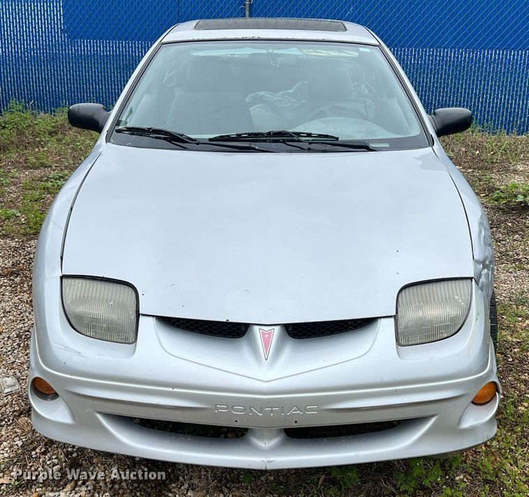 image for item MY9791 2000 Pontiac Sunfire