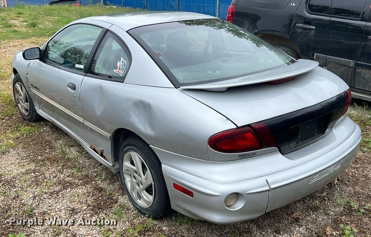image for item MY9791 2000 Pontiac Sunfire