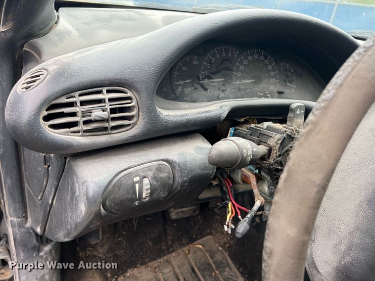 image for item MY9791 2000 Pontiac Sunfire