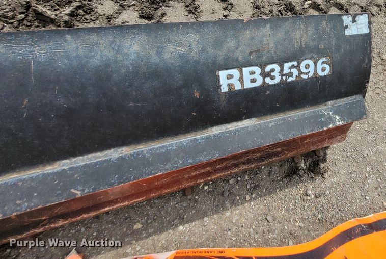 image for item NX9403 Land Pride RB3596  8' W three point blade