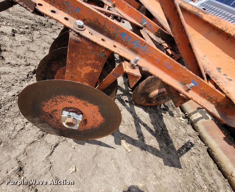 image for item NX9410 (4) pieces of ag equipment