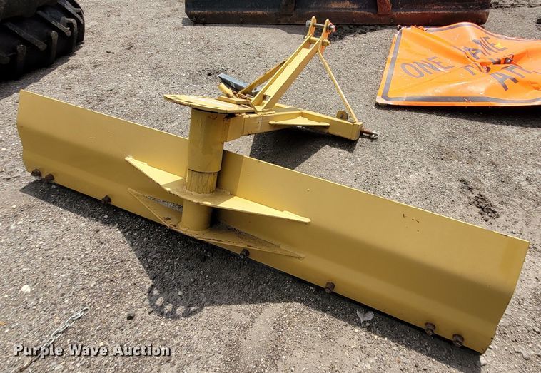 image for item NX9411 King Kutter  6' W three point blade