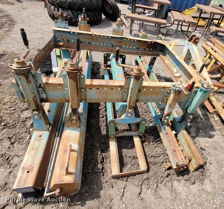 image for item NX9414 Bannerman  Diamond Master BDM6  top dresser