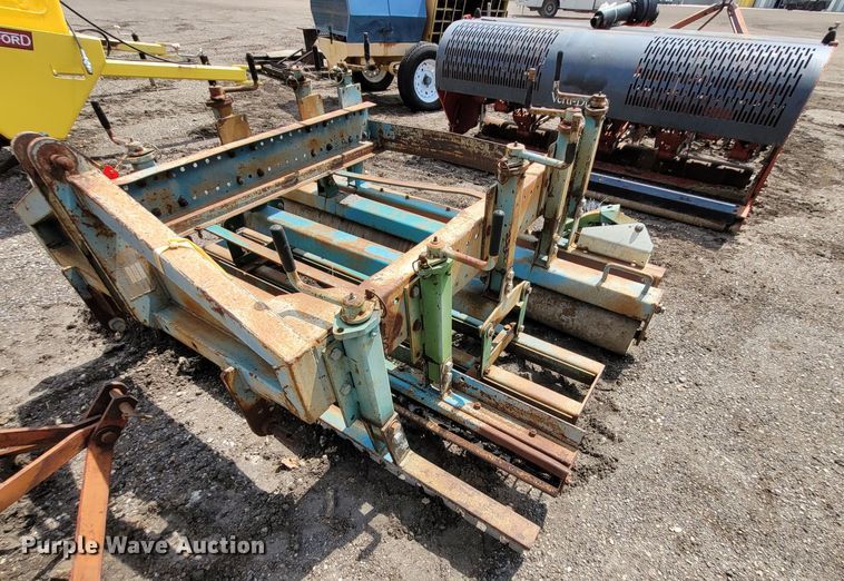 image for item NX9414 Bannerman  Diamond Master BDM6  top dresser