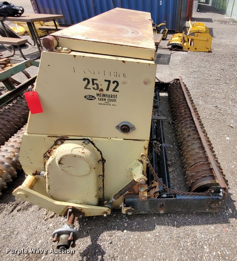 image for item NX9415 (2) Land Pride OS1572 overseeders