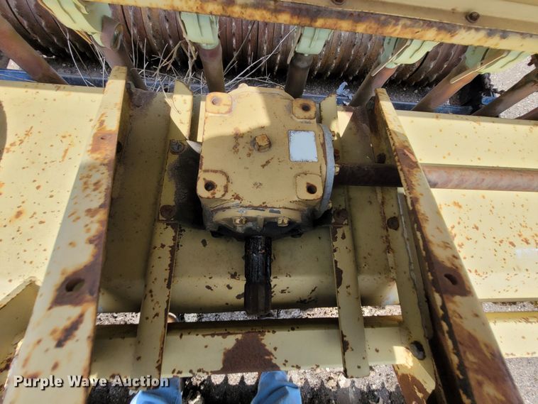 image for item NX9415 (2) Land Pride OS1572 overseeders