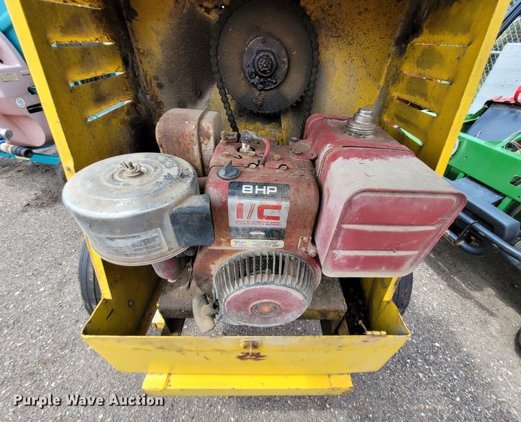 image for item NX9421 Gilson  cement mixer