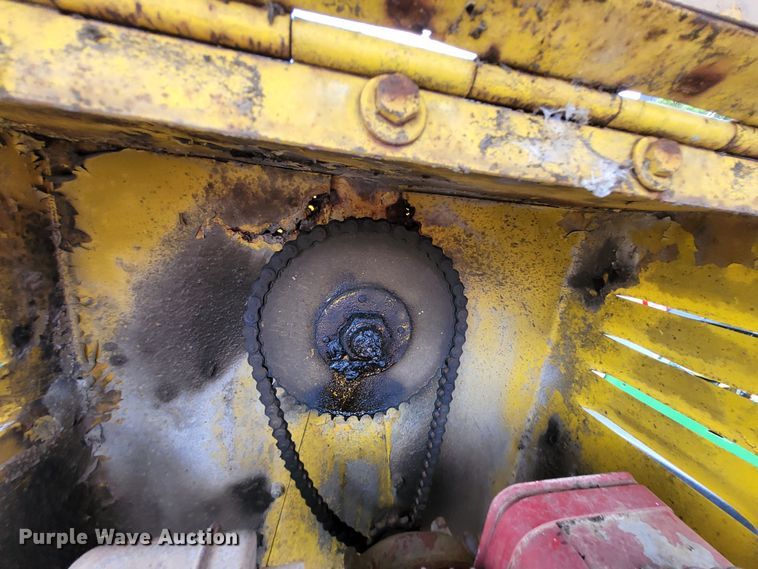 image for item NX9421 Gilson  cement mixer