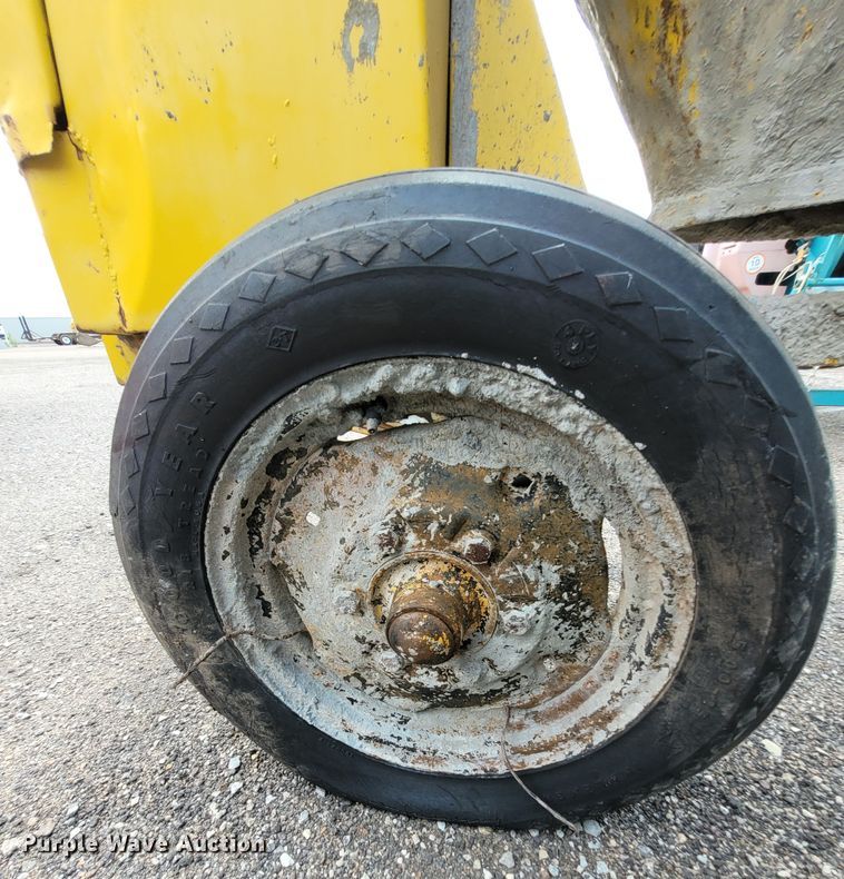 image for item NX9421 Gilson  cement mixer