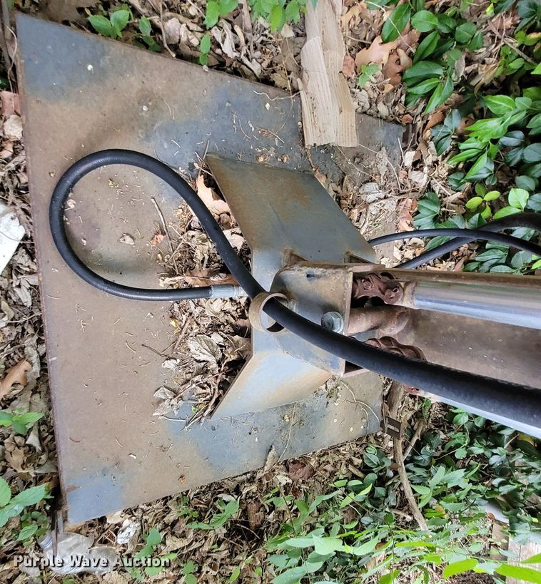 image for item NX9422 Powertrac  slope mower