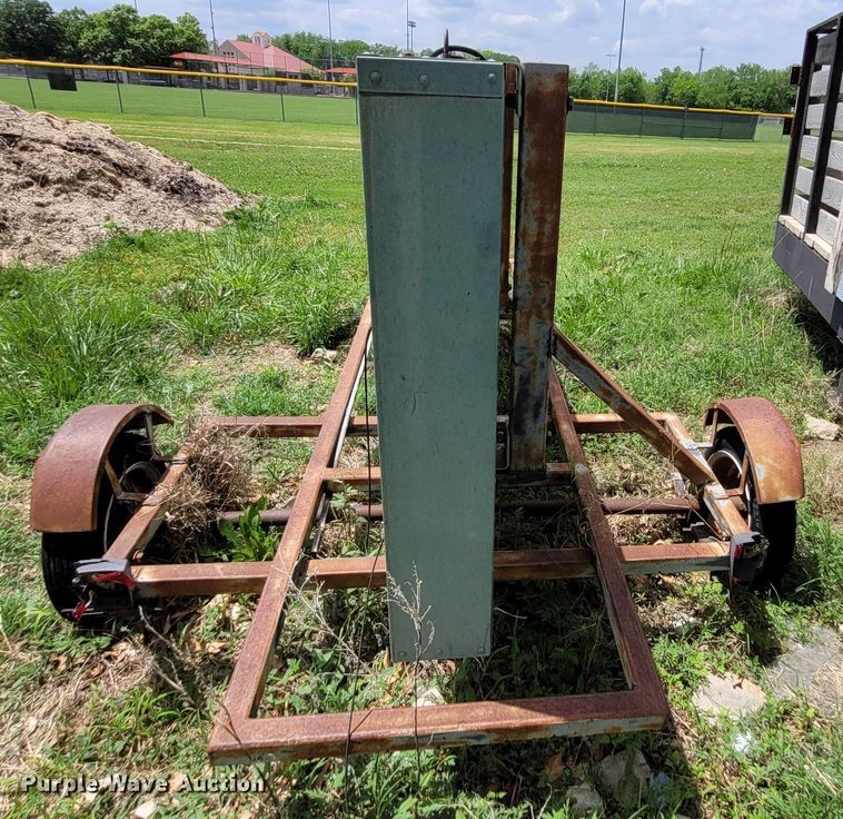 image for item NX9423 Fair Play score board trailer