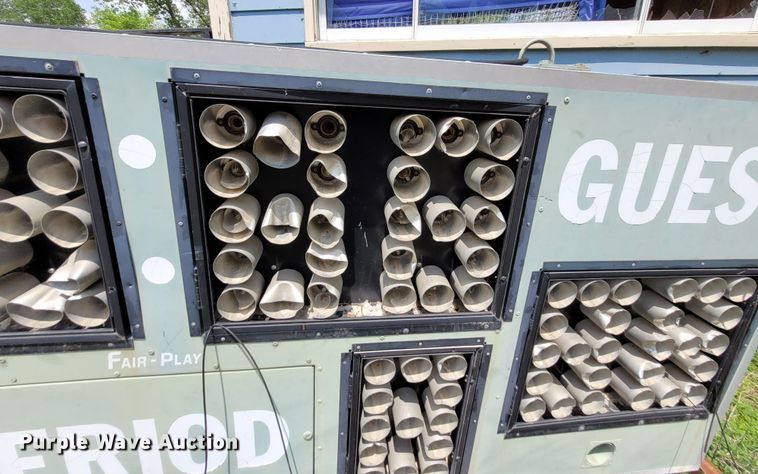 image for item NX9423 Fair Play score board trailer