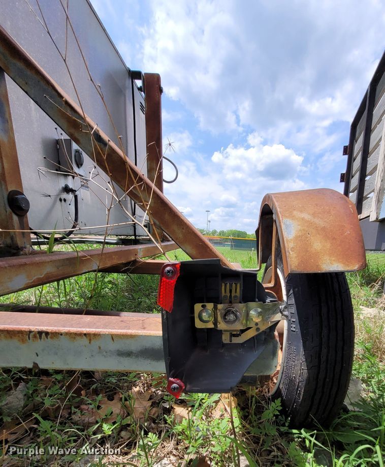 image for item NX9423 Fair Play score board trailer