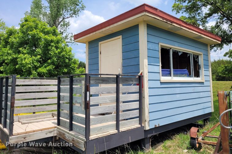 image for item NX9424 Storage building