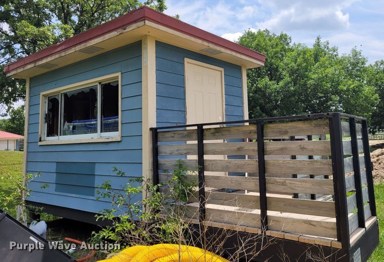 image for item NX9424 Storage building