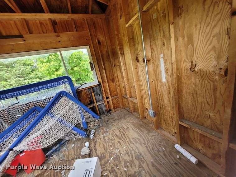 image for item NX9424 Storage building