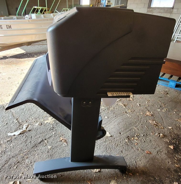 image for item NX9429 HP Designjet 800  plotter