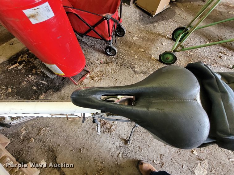 image for item NX9435 Sporting goods